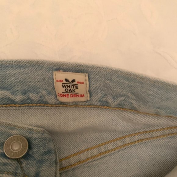 Levi's 501 Artizia White Oak Denim - High Rise Tapered Leg - Picture 2 of 4